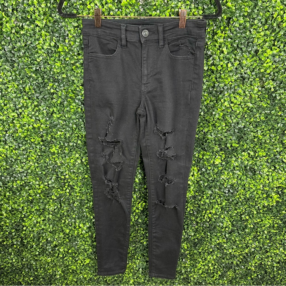 American Eagle hi rise Black Distressed Skinny next level stretch jeans